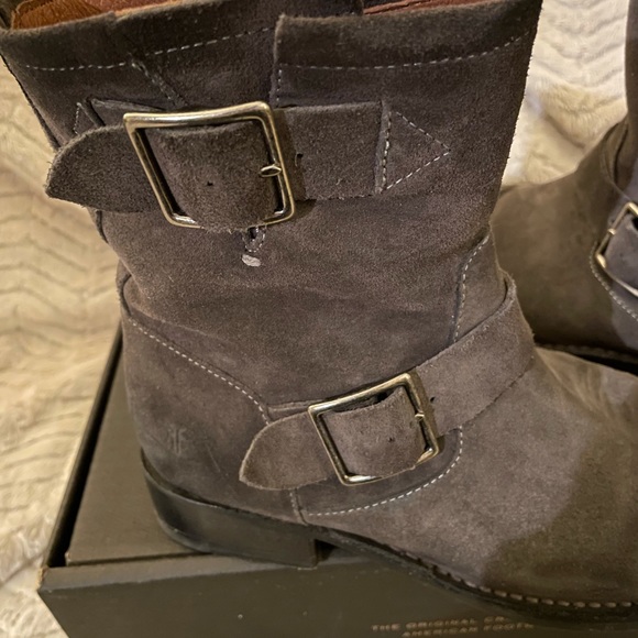 Frye Boots - Picture 4 of 12